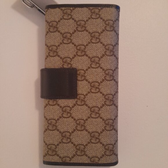 Heart Continental monogram Gucci wallet. - Picture 6 of 12